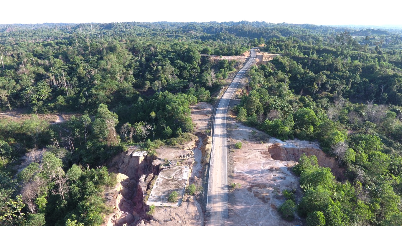 Jalan lingkar tarakan