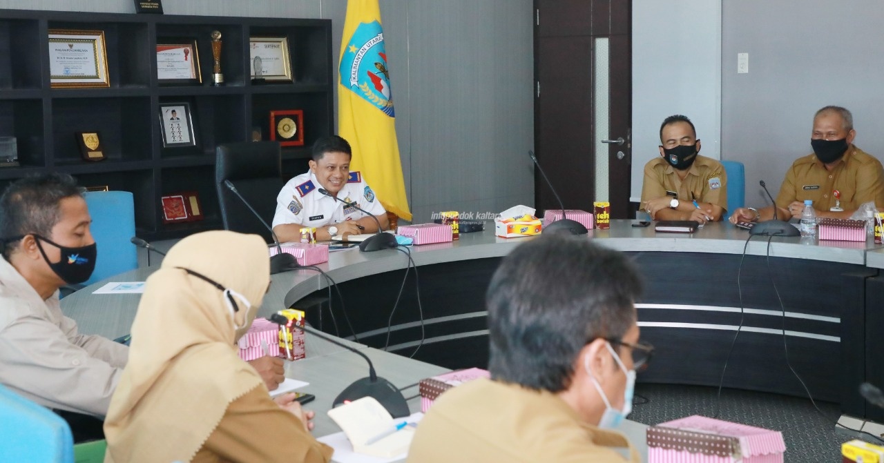Rapat pembahasan hibah lahan MRMP