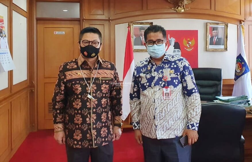Gubernur Kaltara, Dr H Irianto Lambrie saat beraudiensi dengan Dirjen Otda Akmal Malik