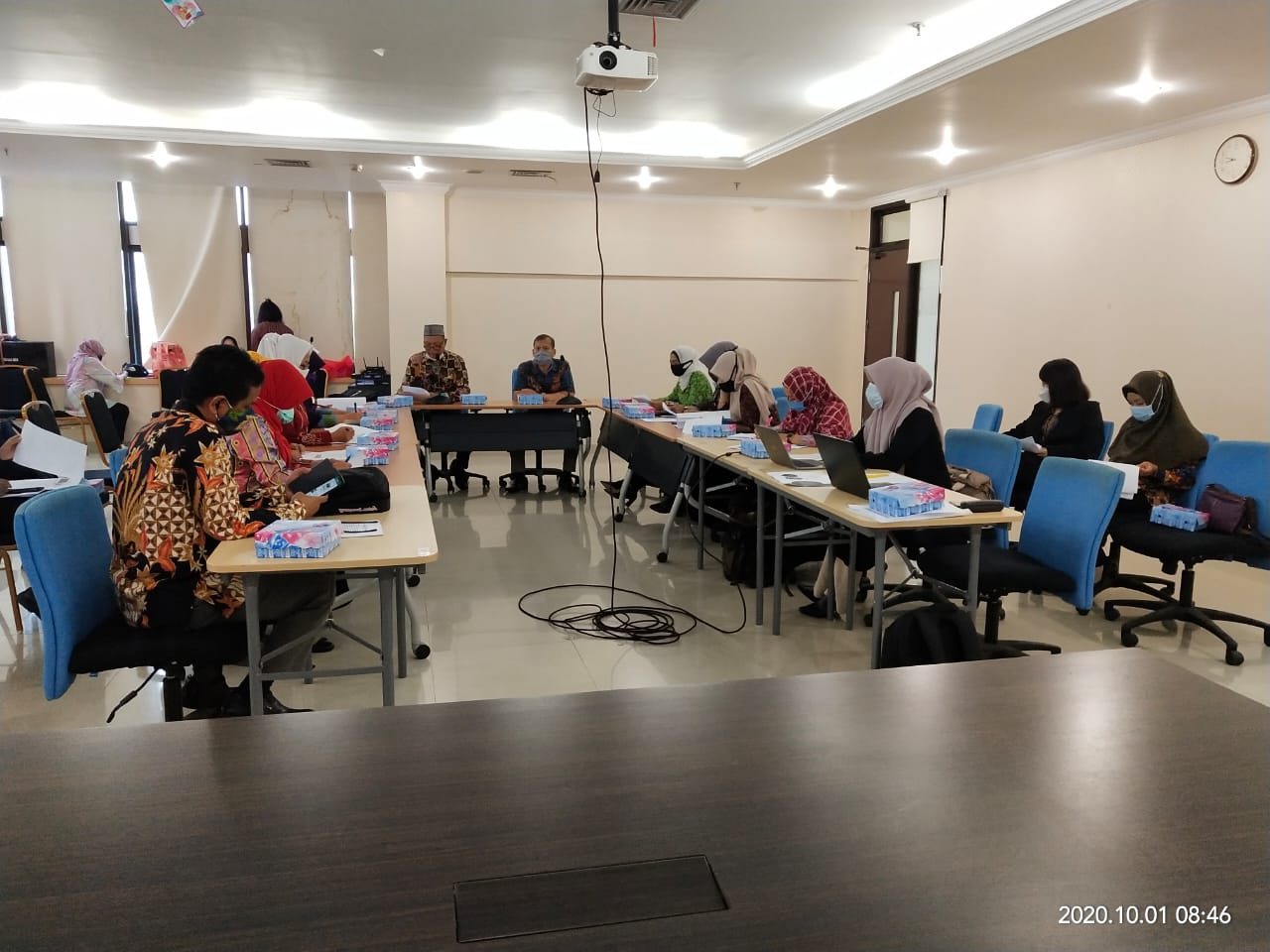 Seminar Pendahuluan Kajian Gender Bidang Ekonomi dan Politik

