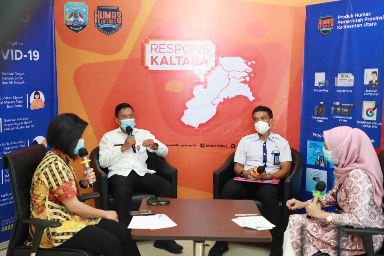 Kepala Bappeda-Litbang Kaltara, Risdianto dan Denny Harianto, Plt Kepala BPKAD Kaltara saat tampil di Respons Kaltara, Rabu (13/1) siang
