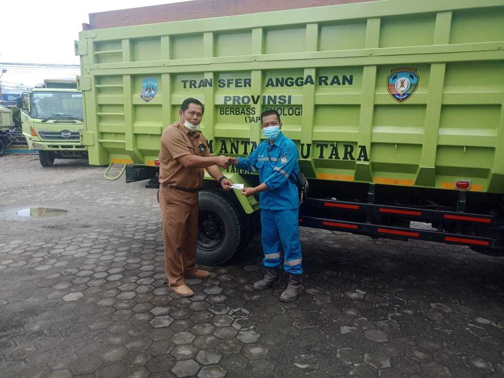 Pengadaan truk melalui Bantuan keuangan berbasis ekologi yang diberikan Pemprov Kaltara kepada Pemkab Malinau