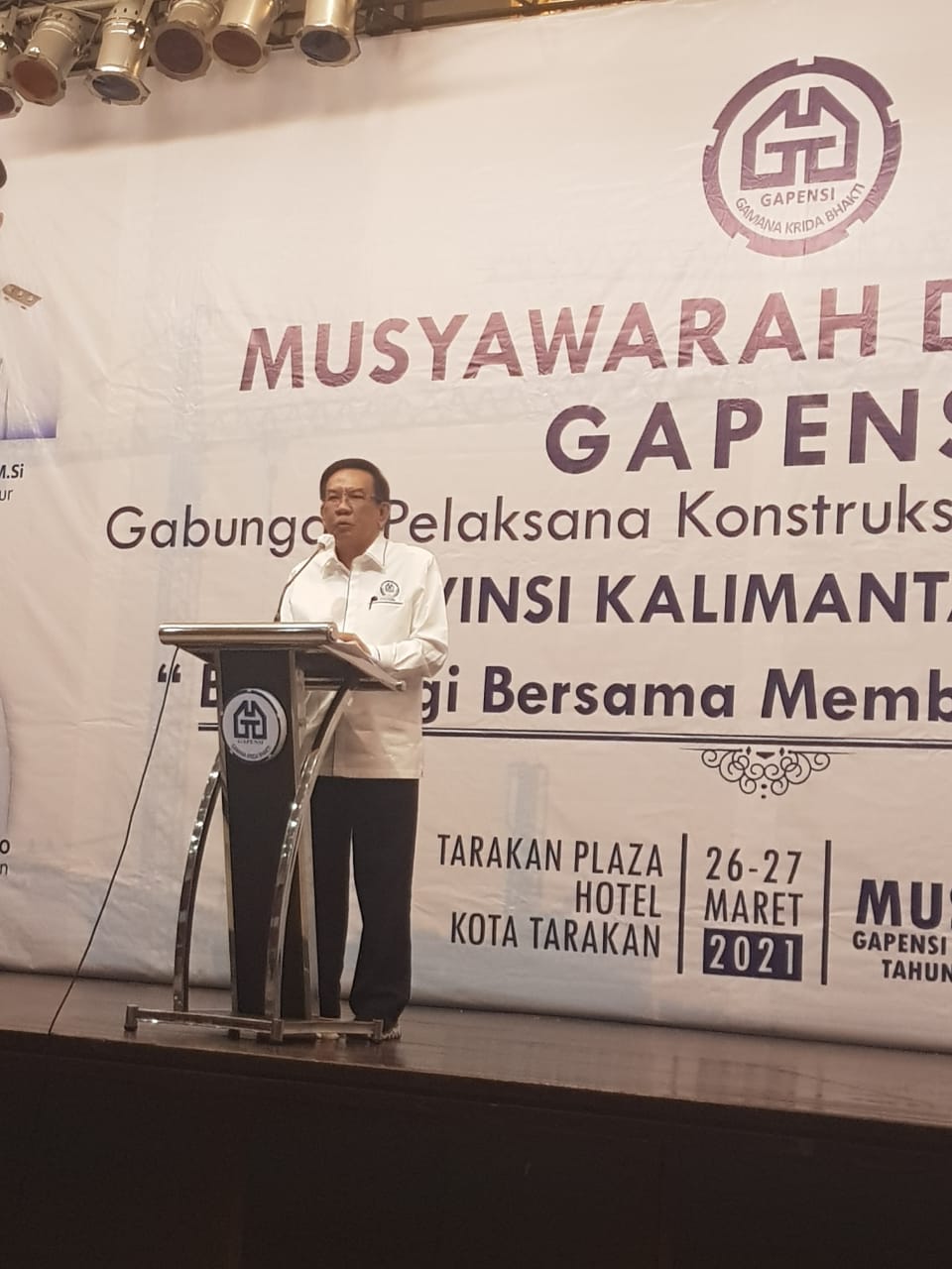 Ketua Umum Gapensi Iskandar Z Hartawi