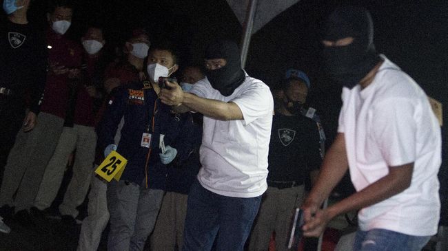 Rekonstruksi di TKP